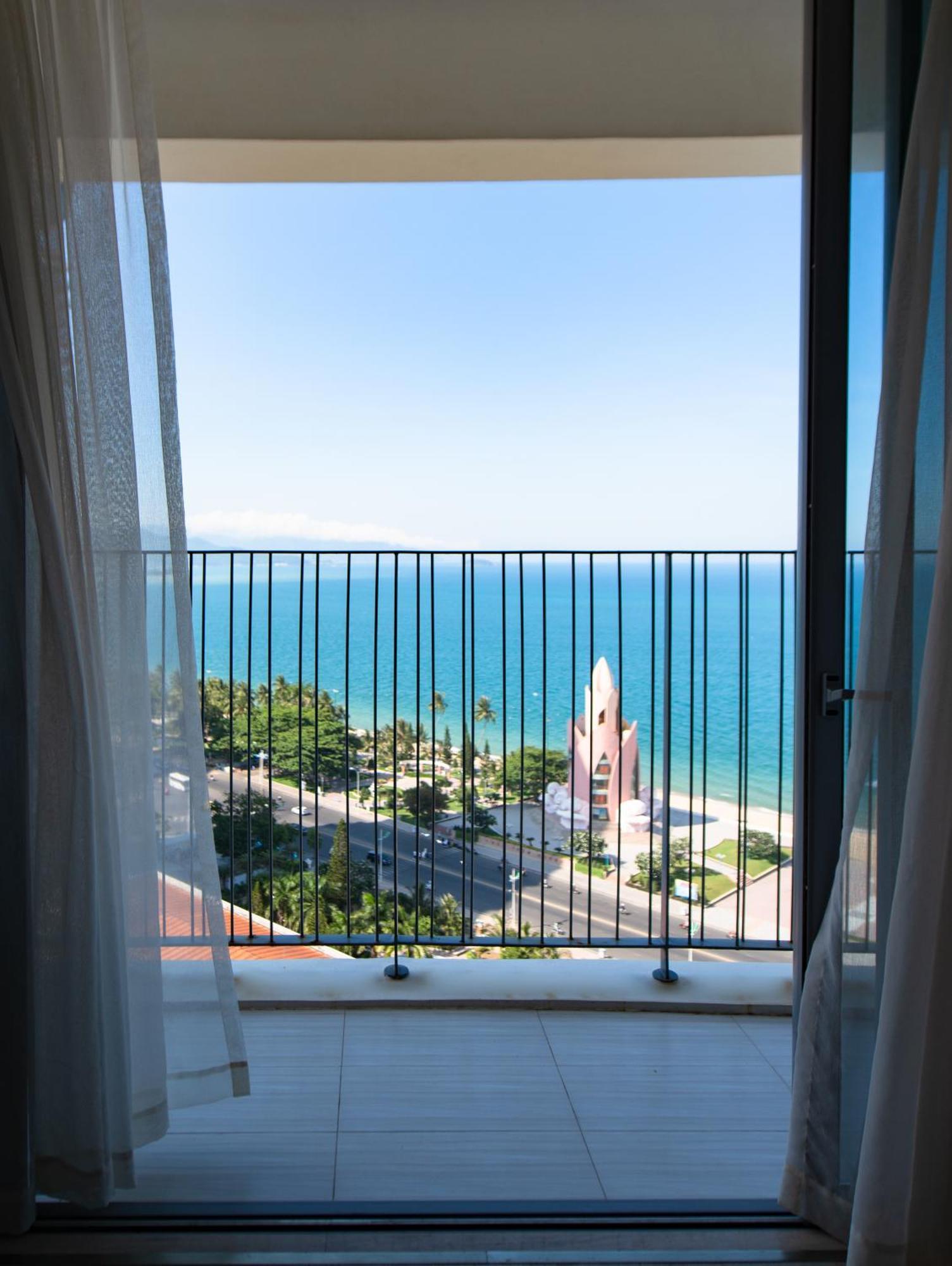 Panorama Condotel By Hlg Nha Trang Esterno foto